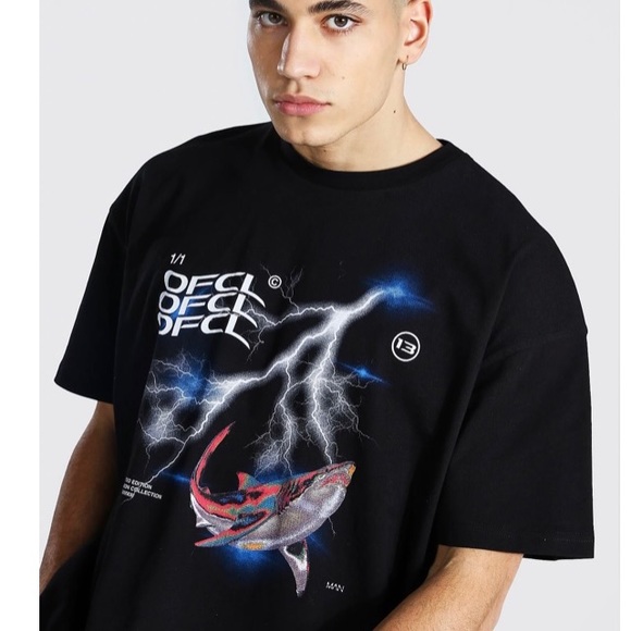 OVERSIZED LIGHTNING GRAPHIC T-SHIRT - Picture 2 of 3